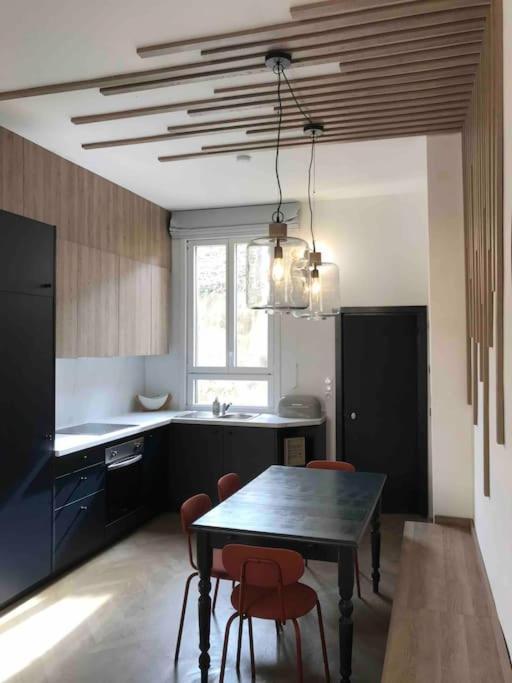 Grand En Maison De Apartment